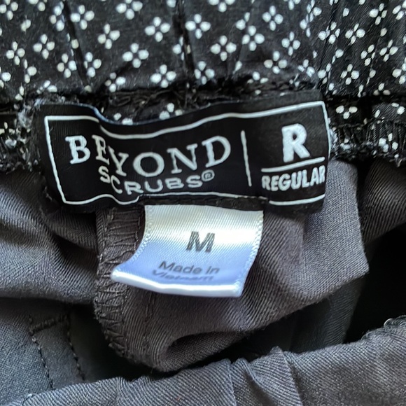 Beyond Scrubs Shirt and Straight Pants Set - Picture 3 of 7